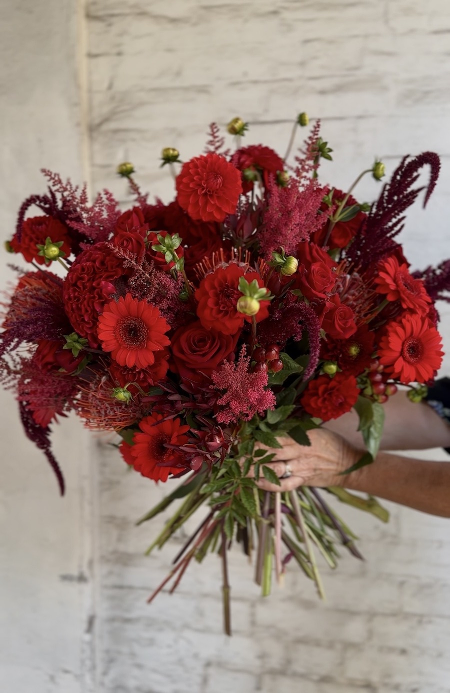 Ruby Ruby bouquet in red and pink flowers.